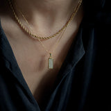 Collar de cadena de caja de agosto 